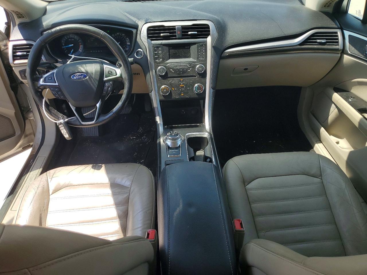 2017 FORD FUSION SE photo 22