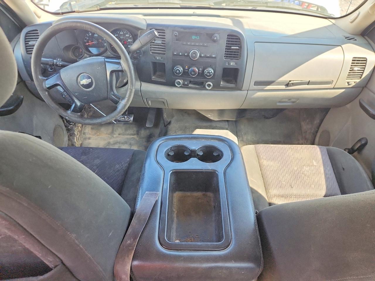 2010 CHEVROLET SILVERADO C1500 photo 15