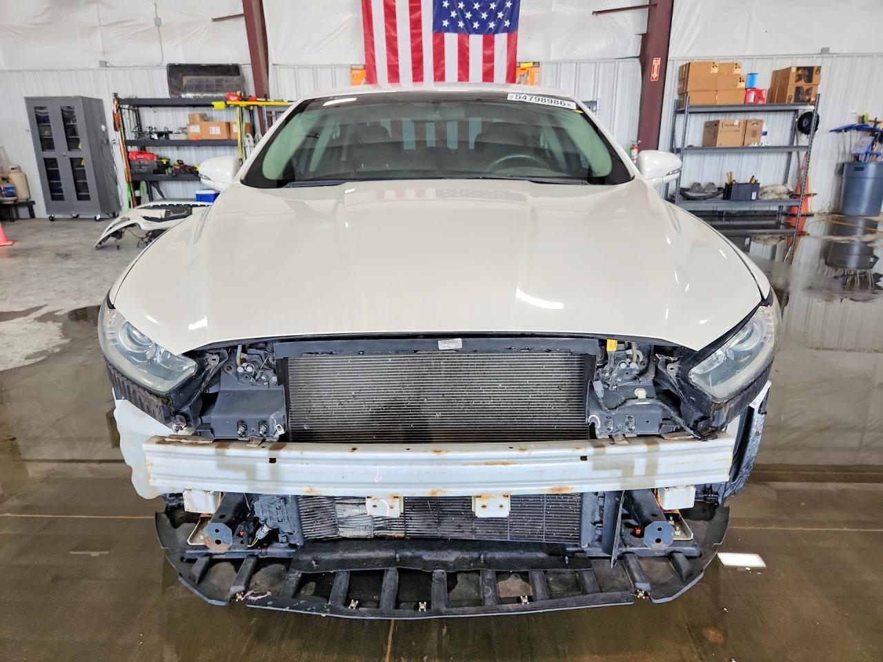 2015 FORD FUSION SE photo 9