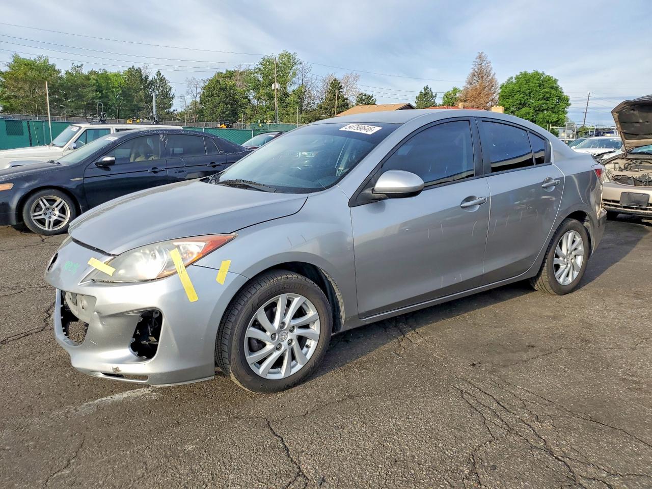 2013 MAZDA 3