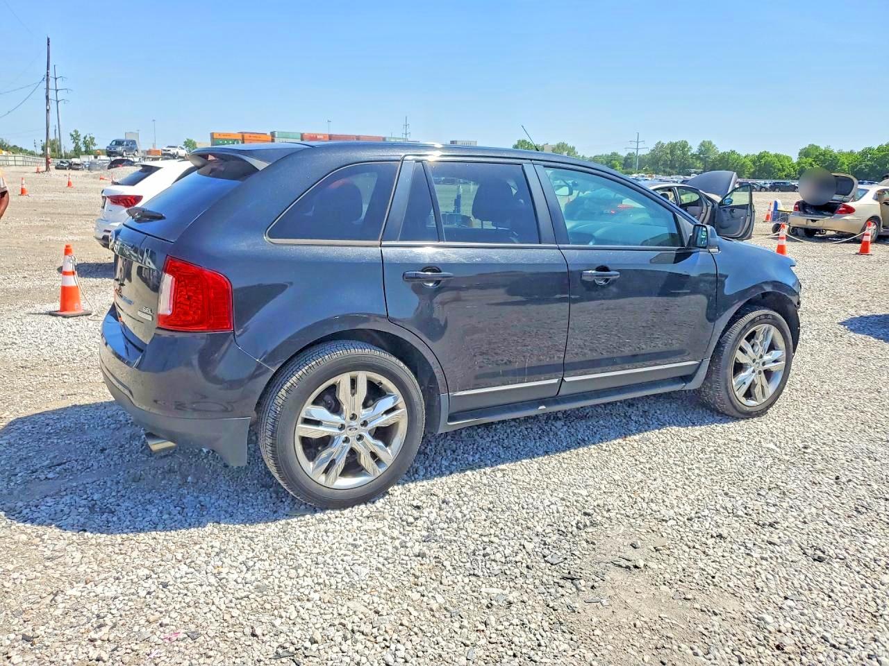 2013 FORD EDGE SEL photo 5