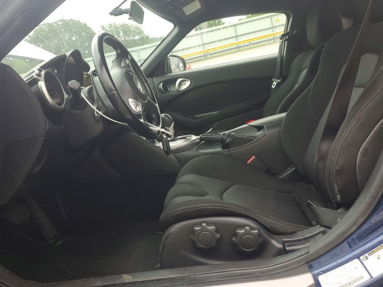 2013 NISSAN 370Z BASE photo 19