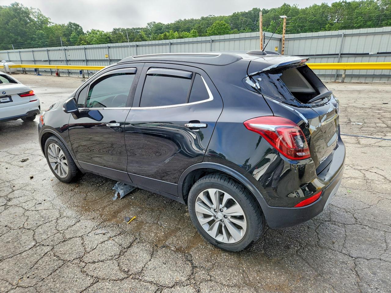 2017 BUICK ENCORE PREFERRED photo 3