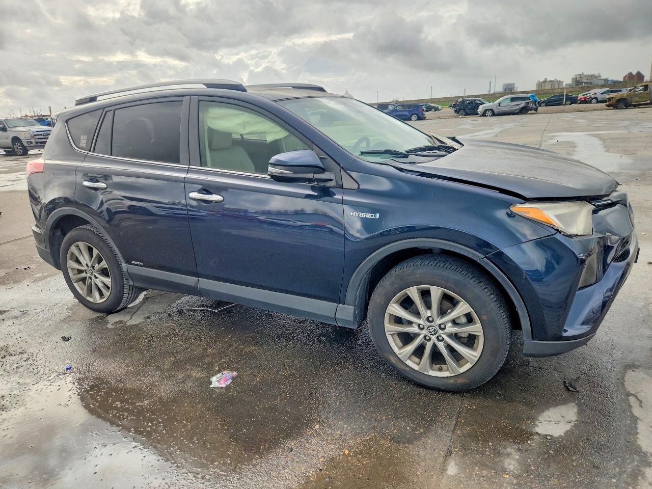 2018 TOYOTA RAV4 HV LIMITED photo 7