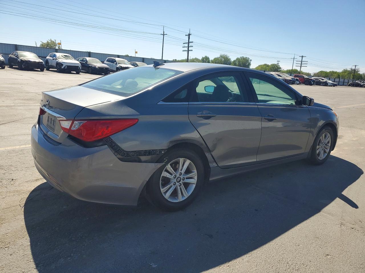 2013 HYUNDAI SONATA GLS photo 7