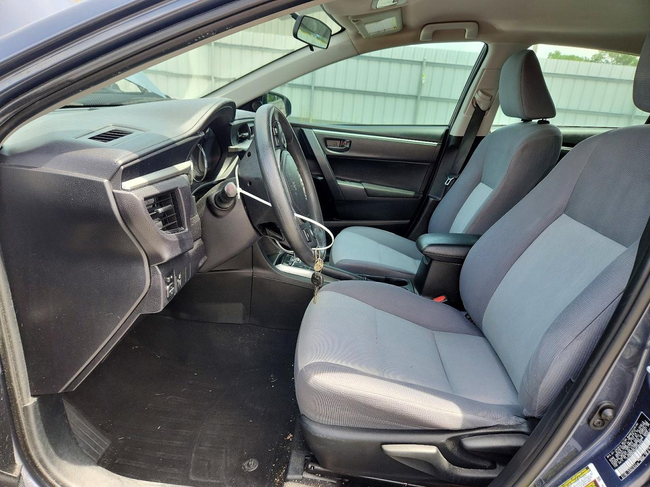2016 TOYOTA COROLLA L photo 13