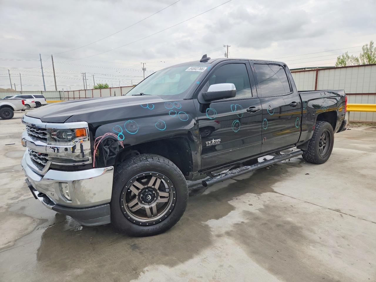 2017 CHEVROLET SILVERADO
