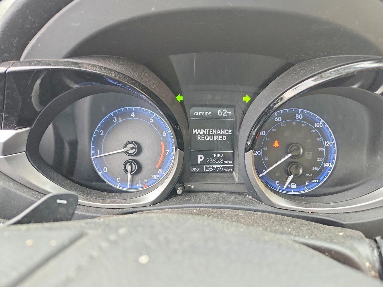 2015 TOYOTA COROLLA S PLUS photo 17