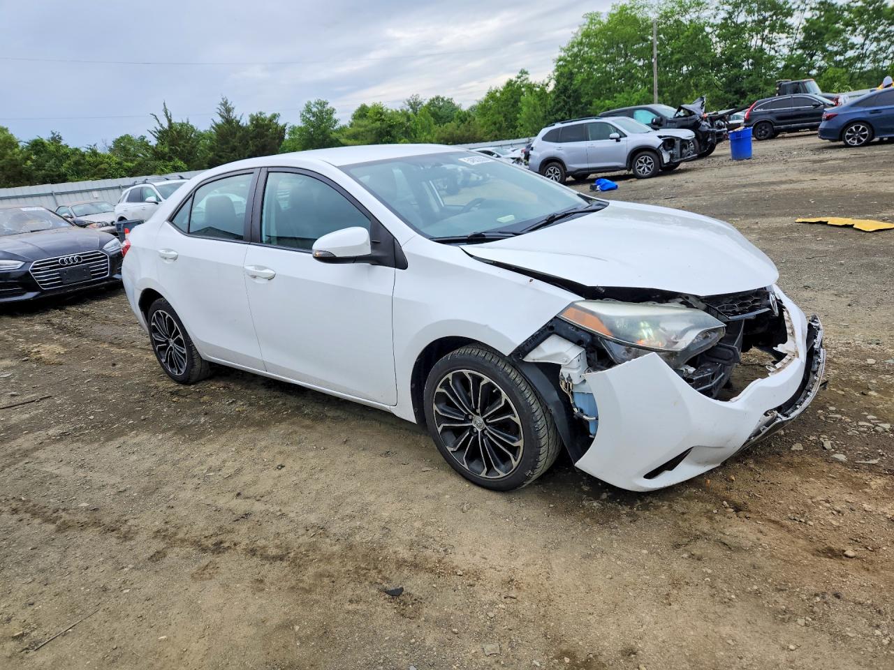 2015 TOYOTA COROLLA S PLUS photo 7