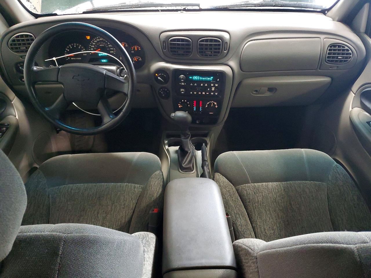 2002 CHEVROLET TRAILBLAZER photo 15