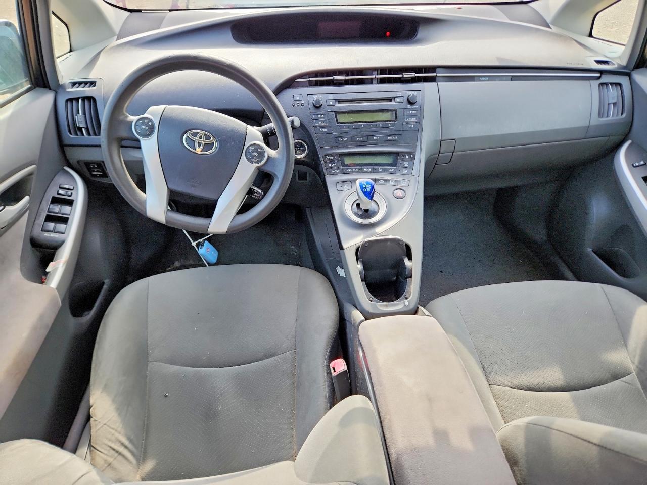 2010 TOYOTA PRIUS II photo 22