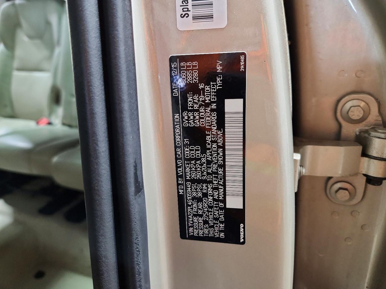 2016 VOLVO XC90 T6 photo 27
