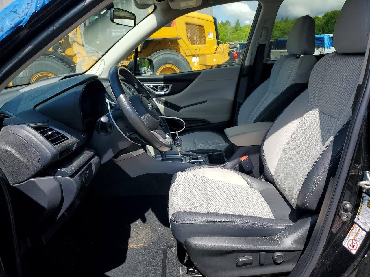 2019 SUBARU FORESTER PREMIUM photo 13