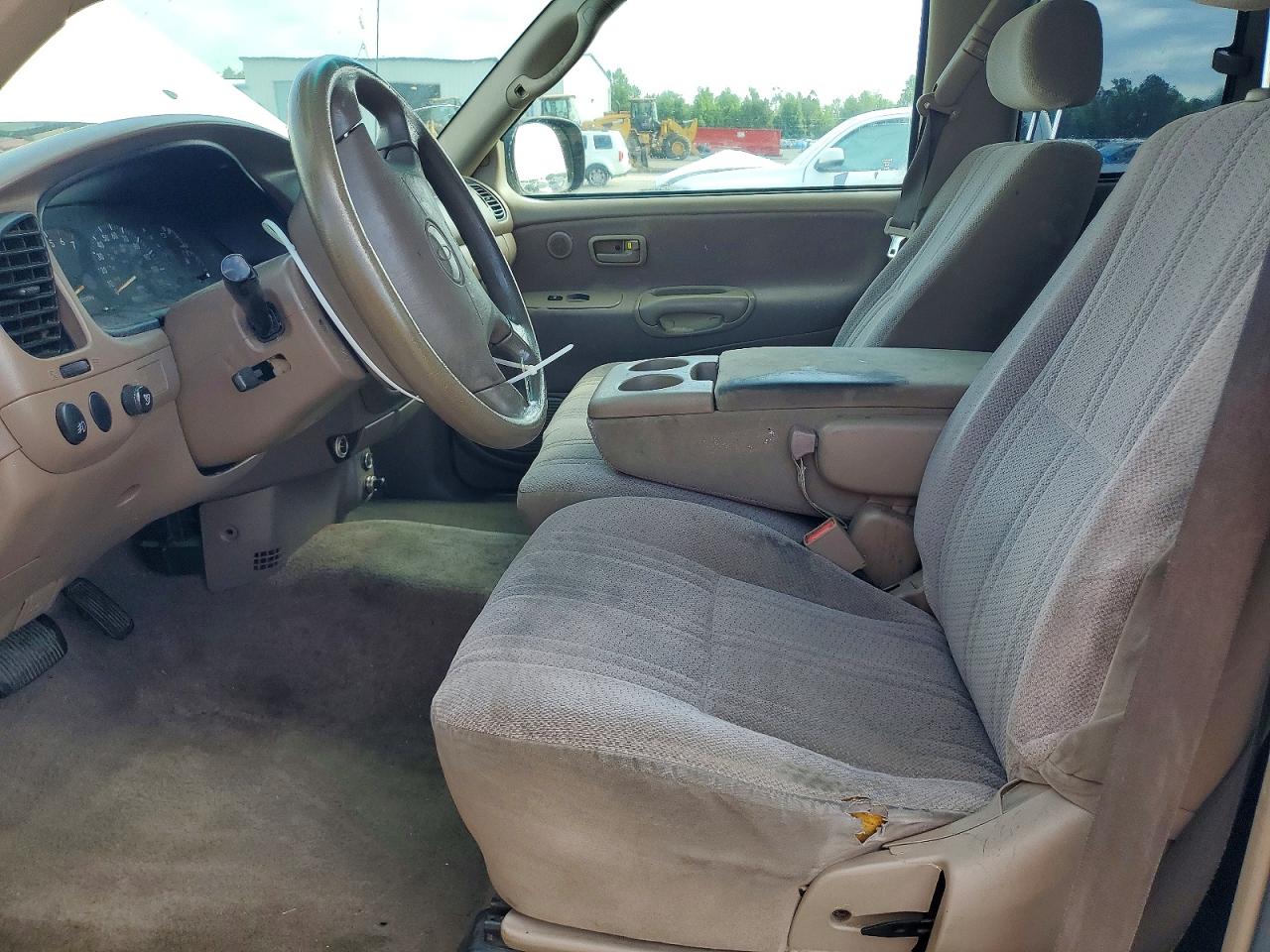 2000 TOYOTA TUNDRA SR5 photo 13