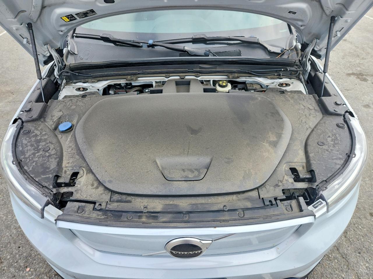 2021 VOLVO XC40 RECHARGE photo 21