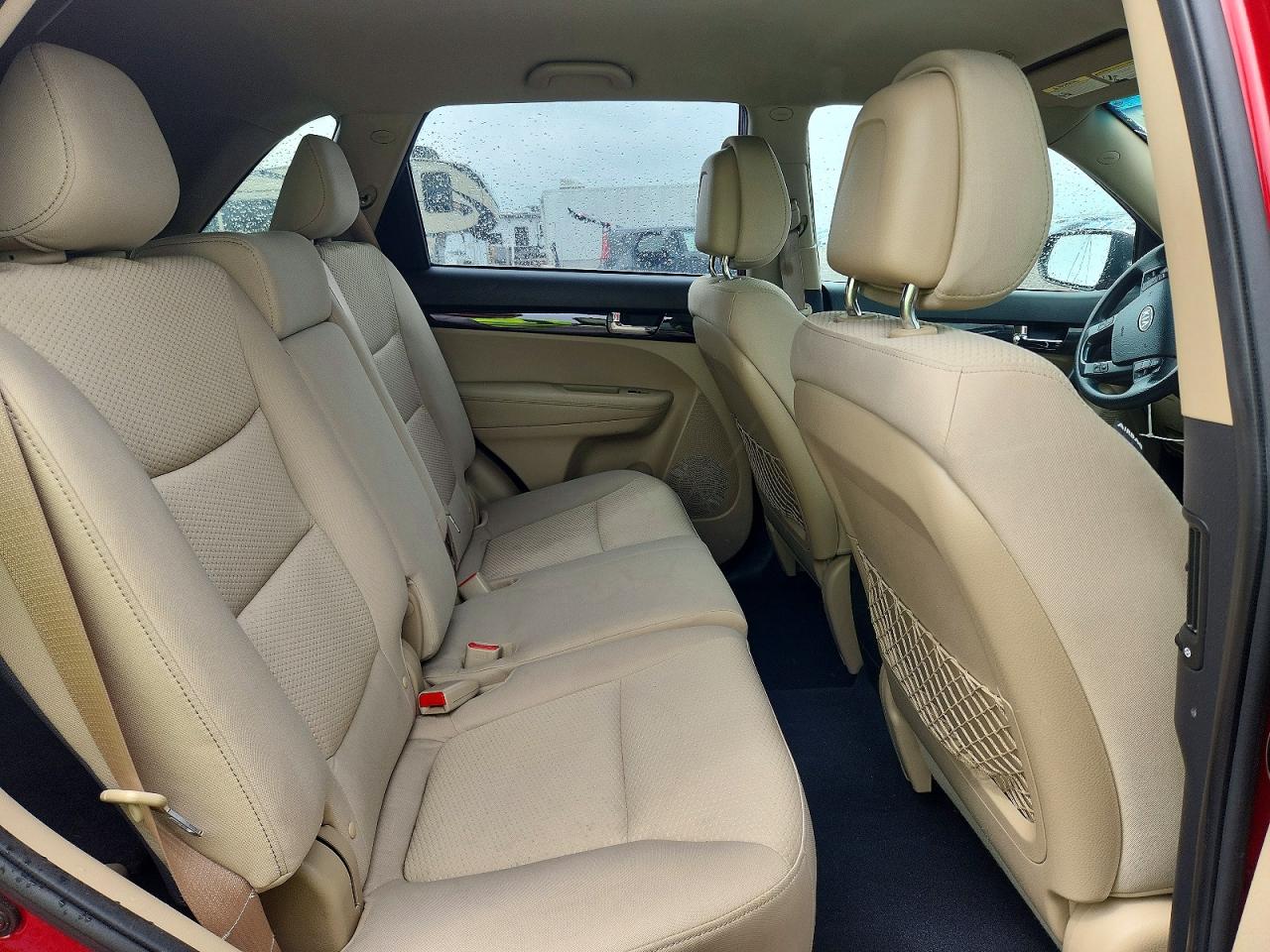 2011 KIA SORENTO LX photo 19