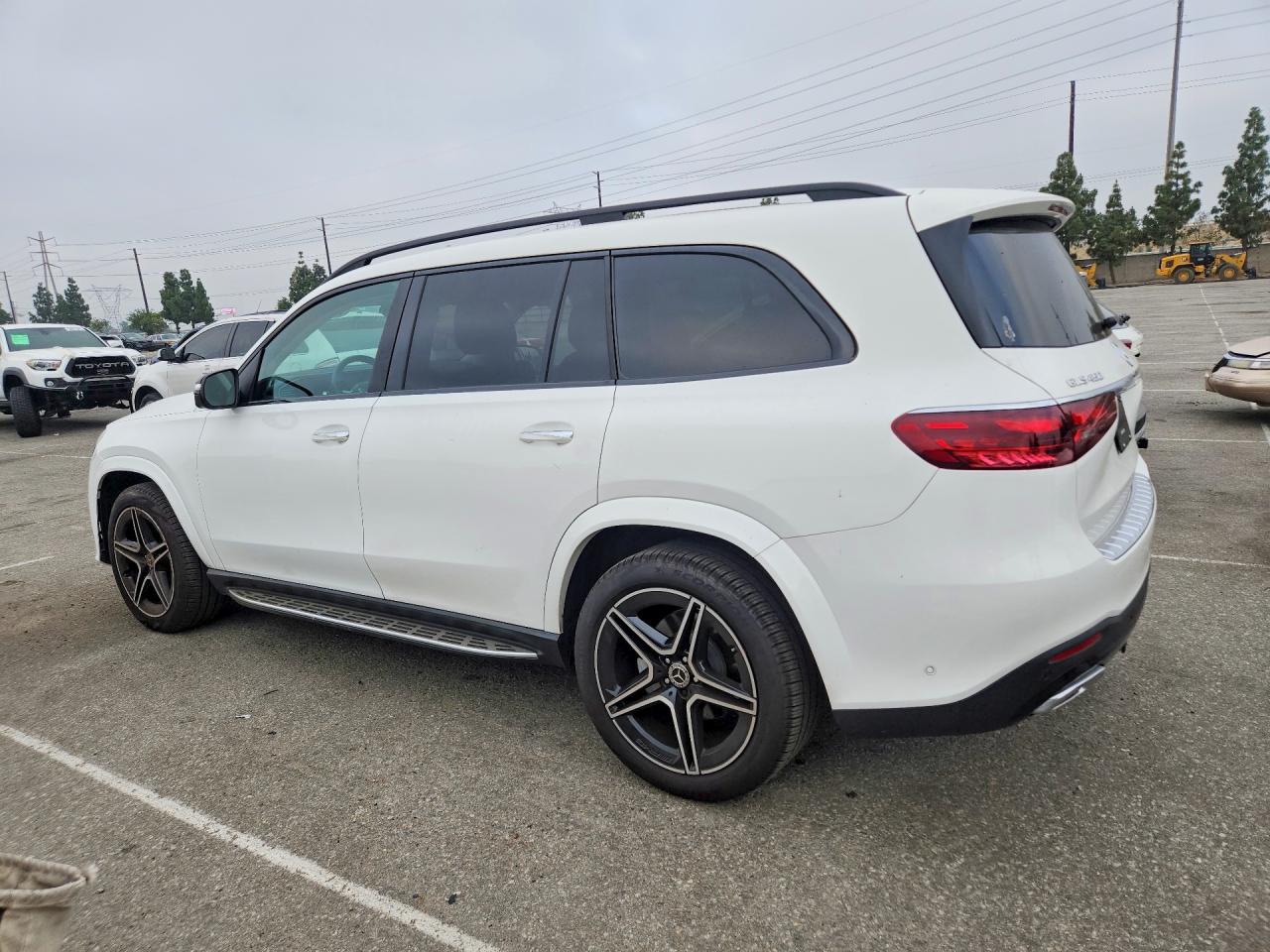 2024 MERCEDES-BENZ GLS 450 4MATIC photo 2
