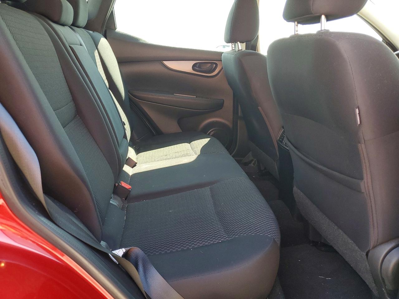 2019 NISSAN ROGUE SPORT S photo 21