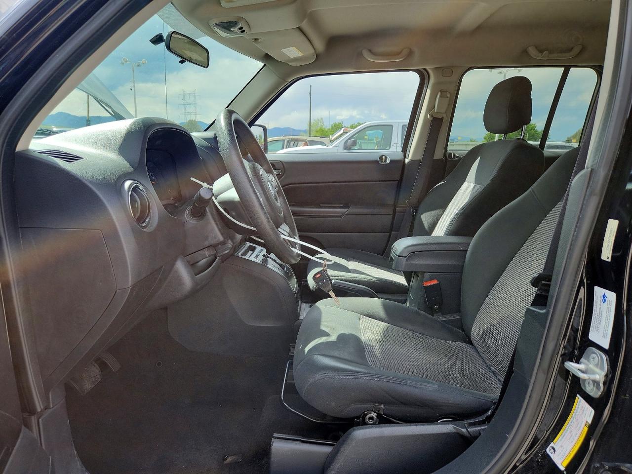 2014 JEEP PATRIOT SPORT photo 13