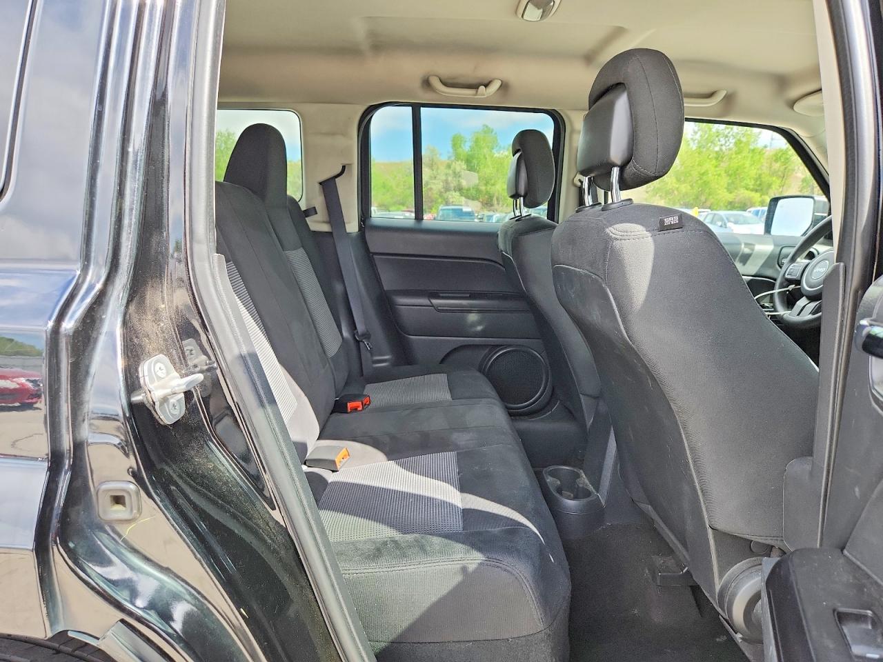 2014 JEEP PATRIOT SPORT photo 21