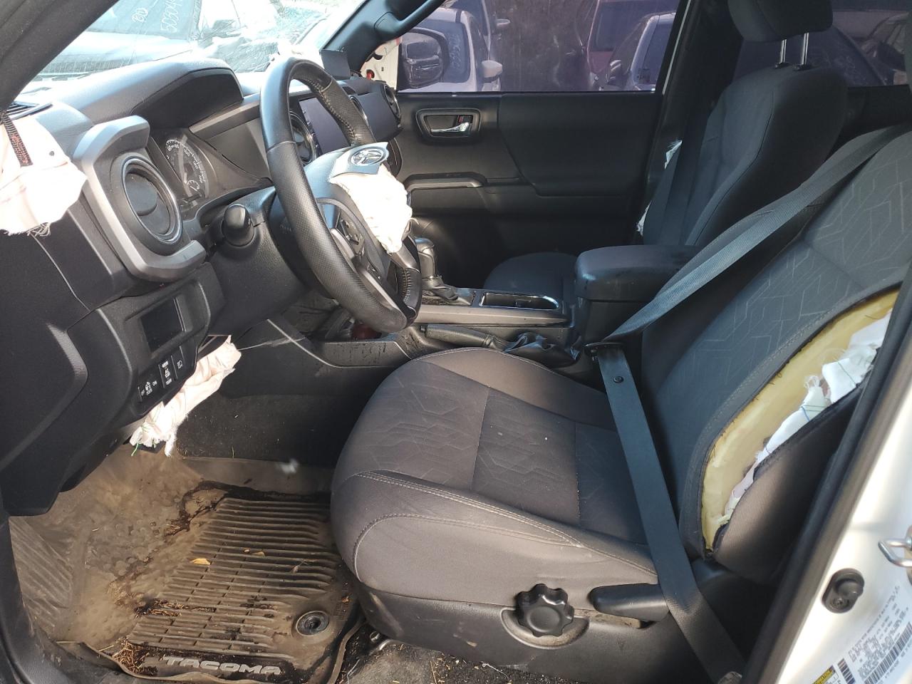 2019 TOYOTA TACOMA DOUBLE CAB photo 13