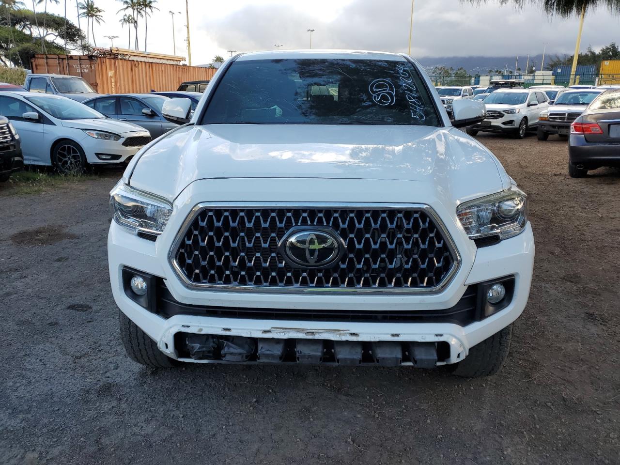 2019 TOYOTA TACOMA DOUBLE CAB photo 9