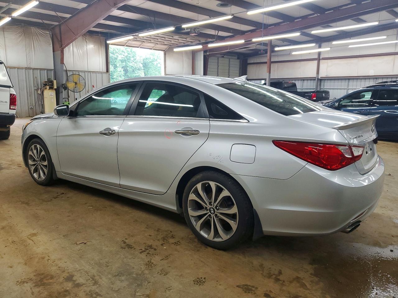 2013 HYUNDAI SONATA SE 2.0T photo 3