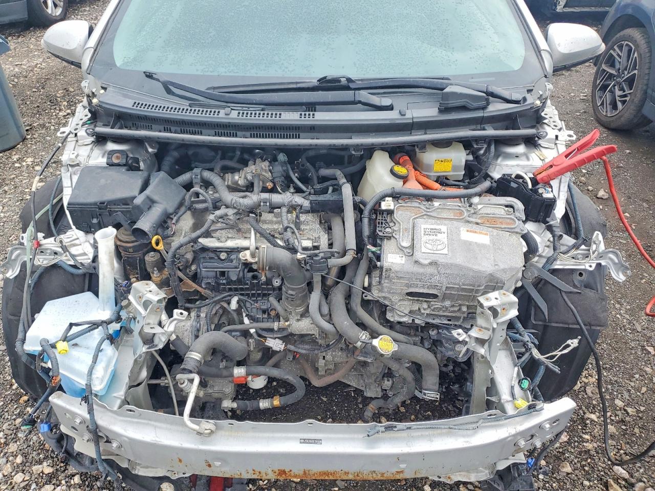 2014 TOYOTA PRIUS C TWO photo 31