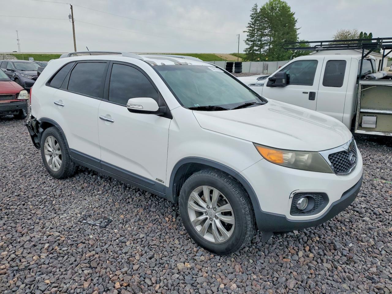 2011 KIA SORENTO EX photo 7
