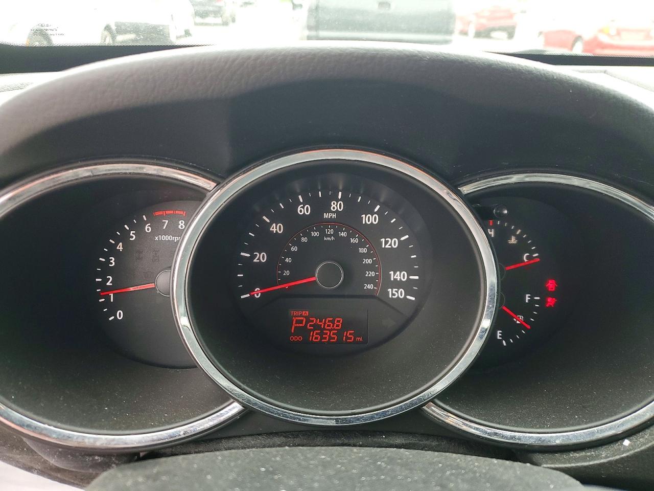 2011 KIA SORENTO EX photo 17