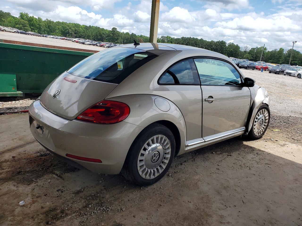 2013 VOLKSWAGEN BEETLE photo 5