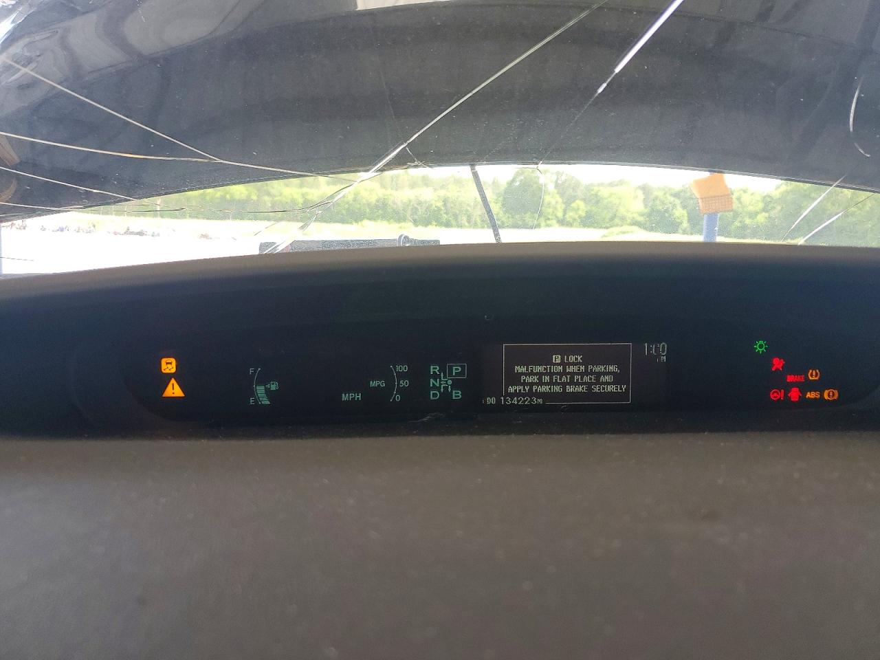2012 TOYOTA PRIUS TWO photo 9
