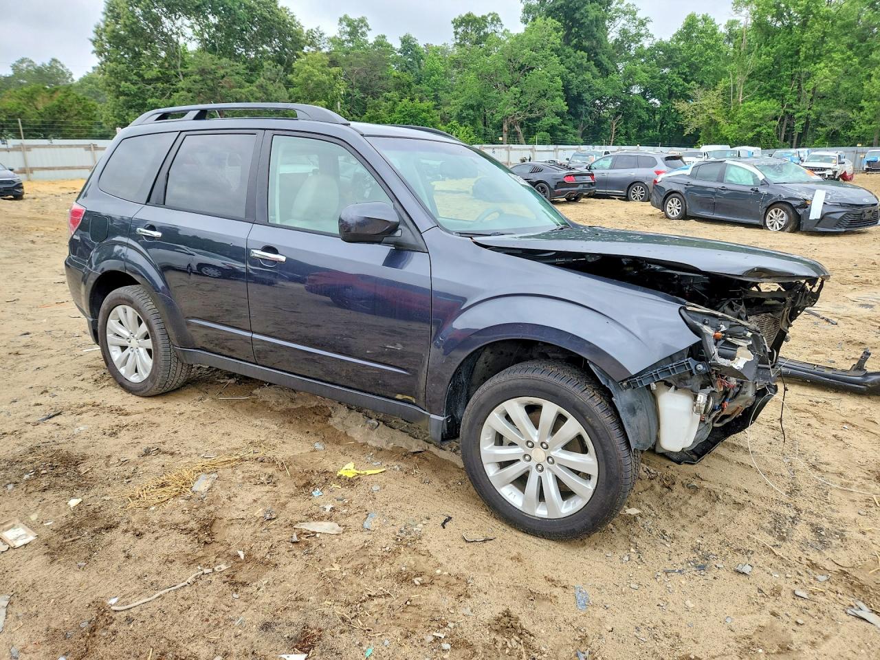 2011 SUBARU FORESTER 2.5X PREMIUM photo 10