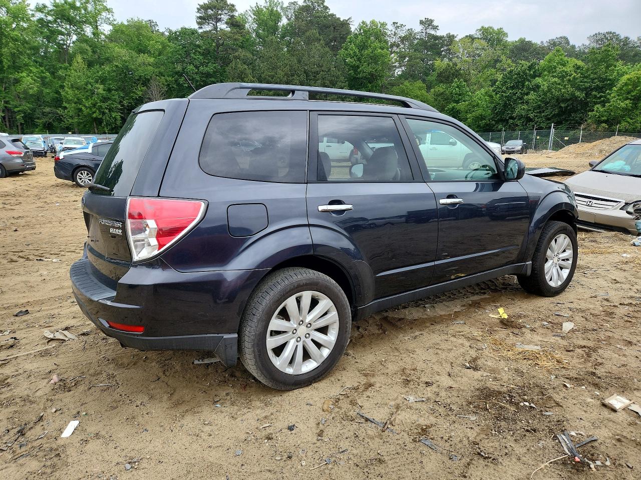2011 SUBARU FORESTER 2.5X PREMIUM photo 7