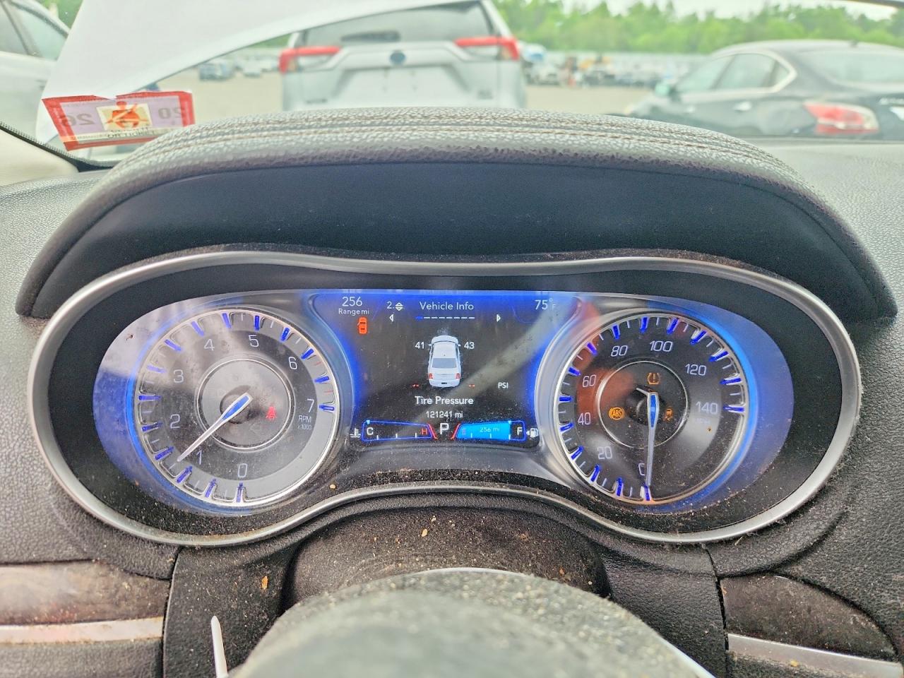 2018 CHRYSLER 300 LIMITED photo 17
