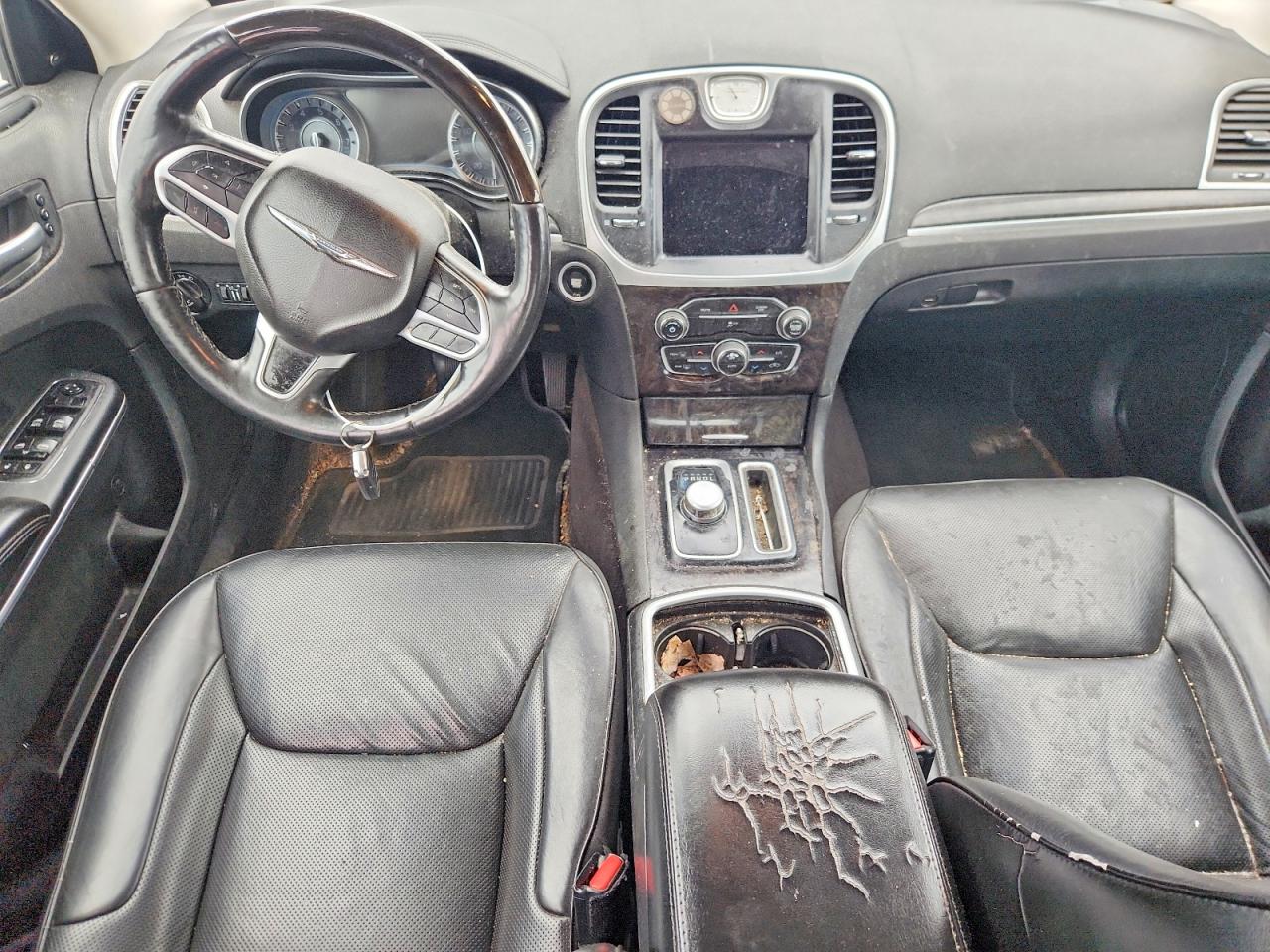 2018 CHRYSLER 300 LIMITED photo 15