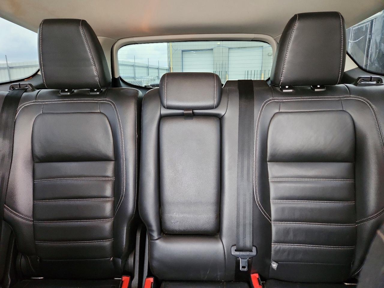 2017 FORD ESCAPE TITANIUM photo 19