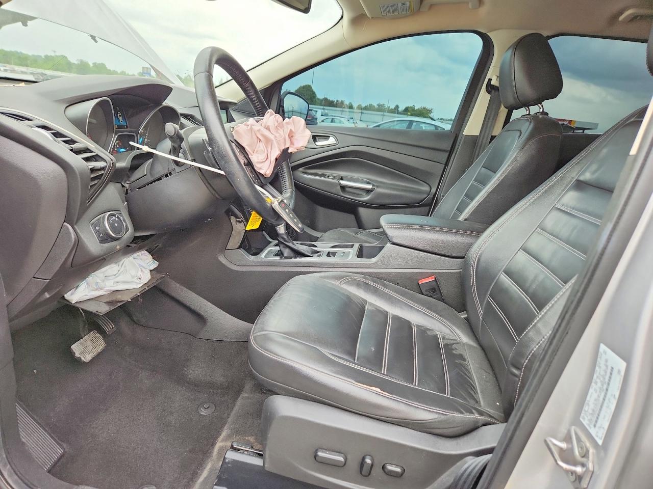 2017 FORD ESCAPE TITANIUM photo 13