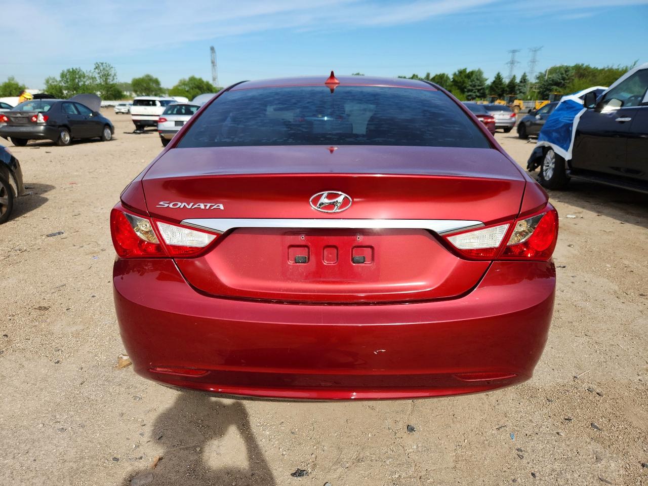 2012 HYUNDAI SONATA GLS photo 16