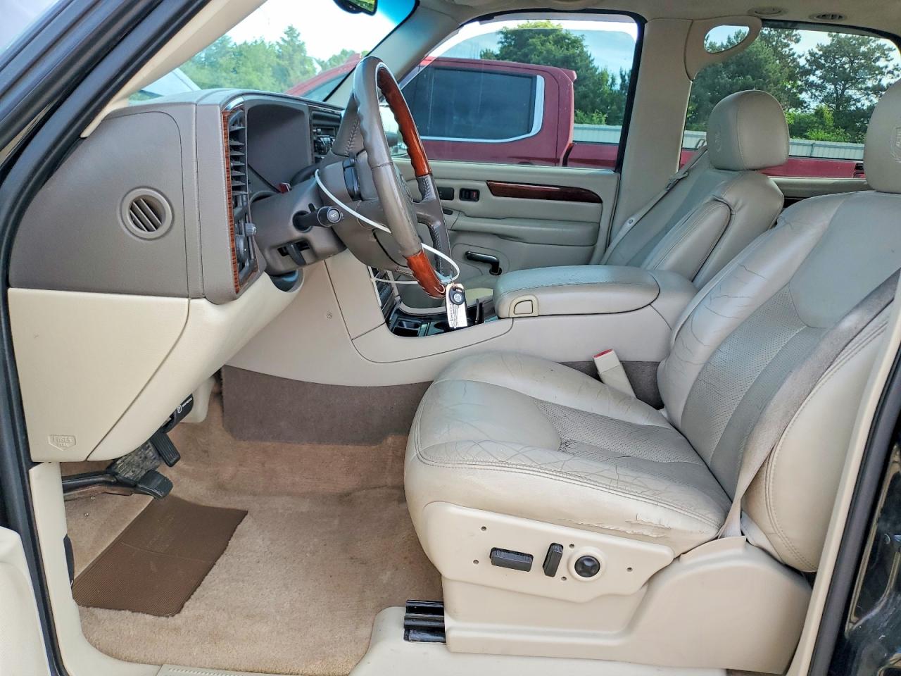 2002 CADILLAC ESCALADE LUXURY photo 19