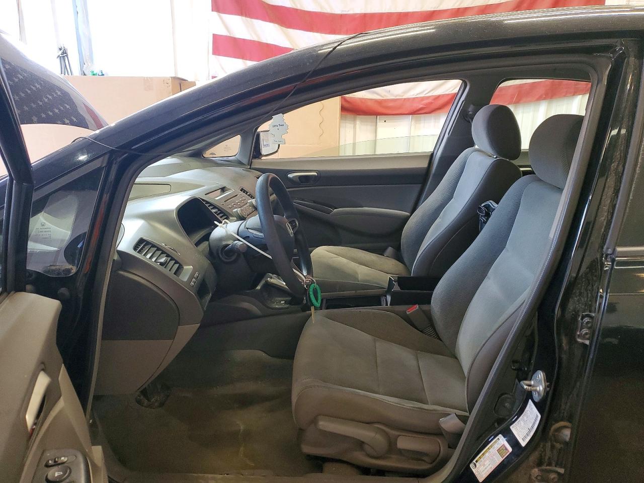 2010 HONDA CIVIC LX photo 7