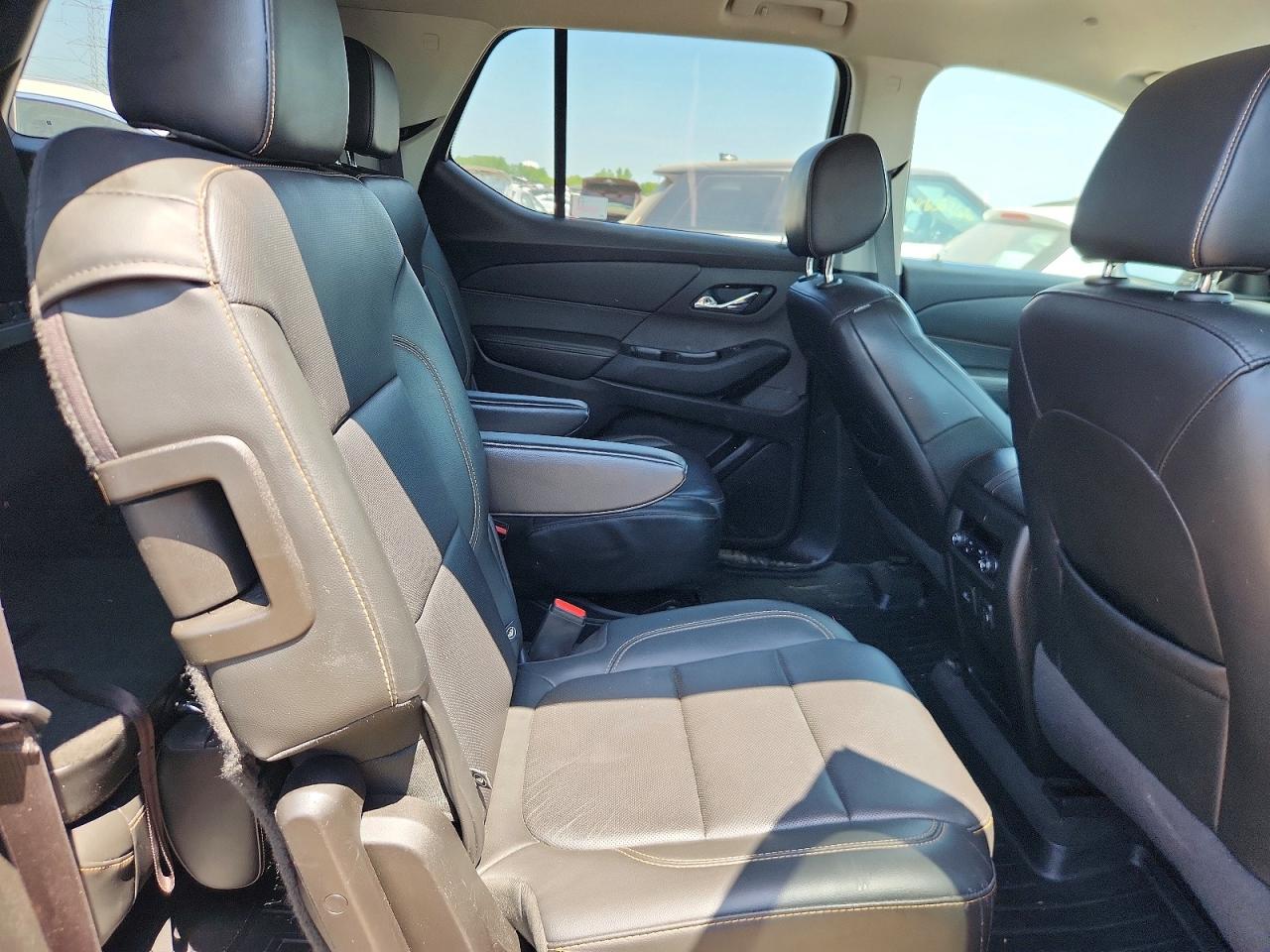 2019 CHEVROLET TRAVERSE PREMIER photo 19