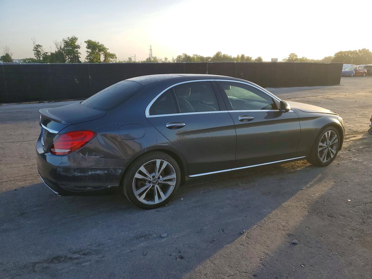 2015 MERCEDES-BENZ C 300 photo 7