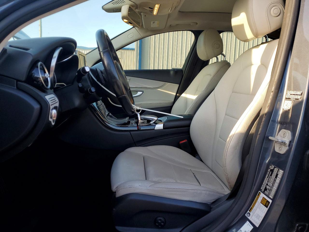 2015 MERCEDES-BENZ C 300 photo 19