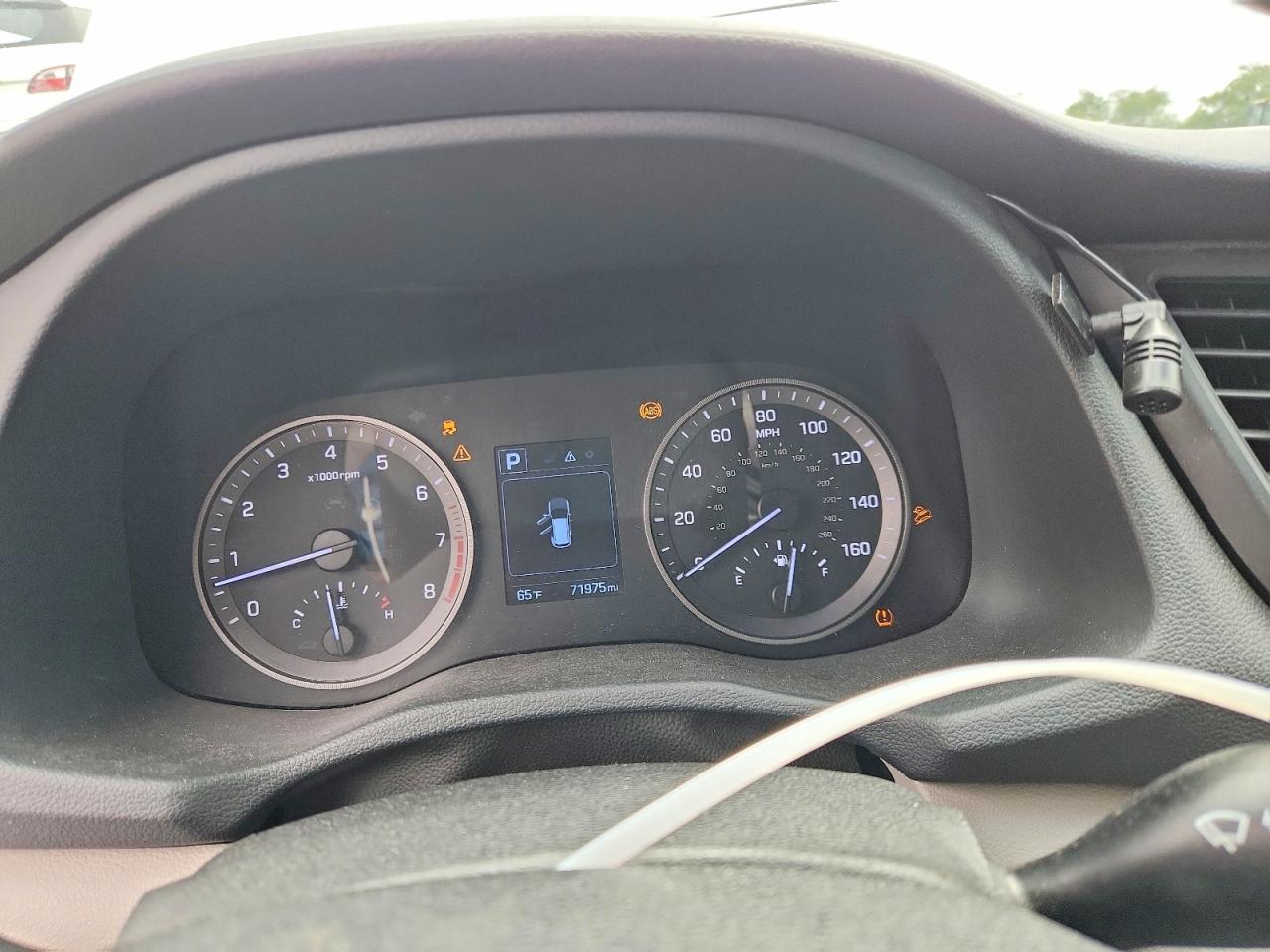 2017 HYUNDAI TUCSON SE photo 17