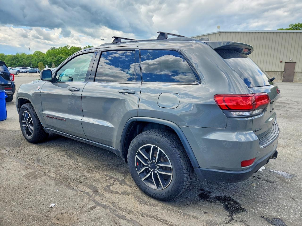 2019 JEEP GRAND CHEROKEE TRAILHAWK photo 3