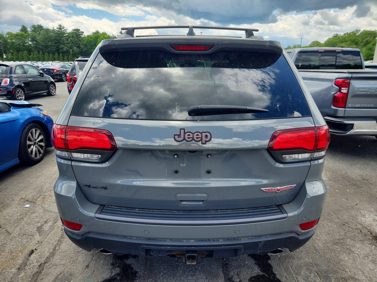 2019 JEEP GRAND CHEROKEE TRAILHAWK photo 11