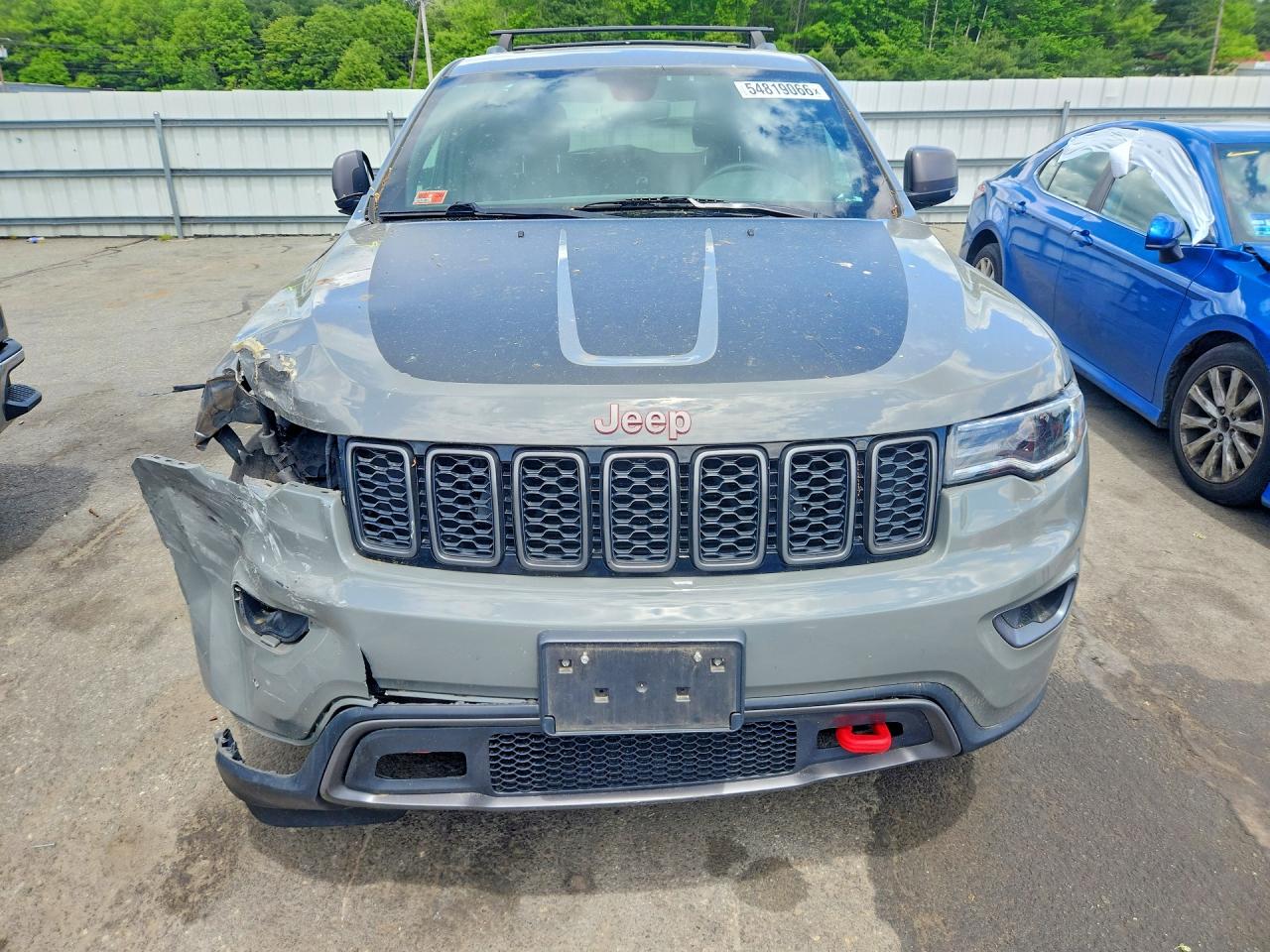 2019 JEEP GRAND CHEROKEE TRAILHAWK photo 9