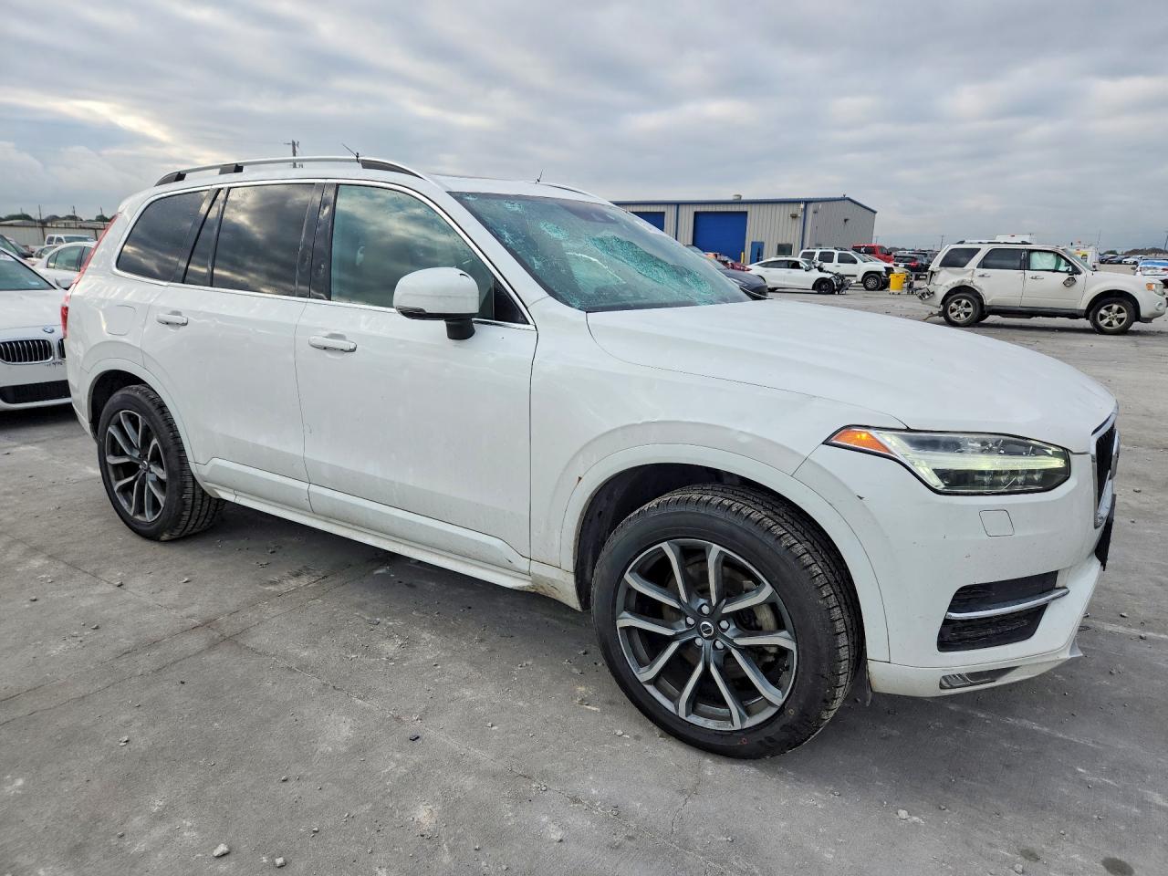 2018 VOLVO XC90 T6 photo 10