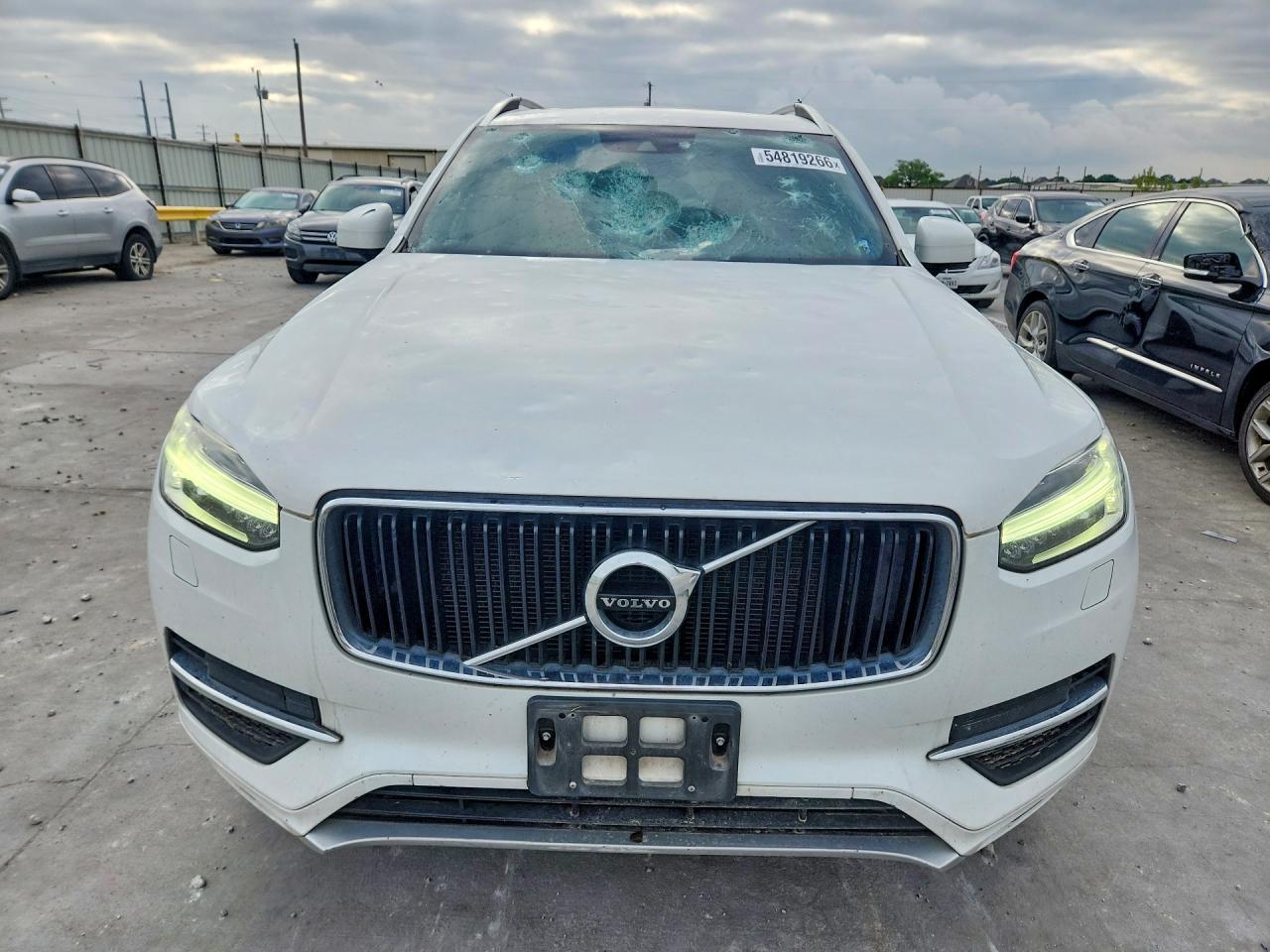 2018 VOLVO XC90 T6 photo 13